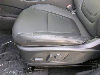 New 2026 Hyundai Santa Cruz SEL FWD video 4