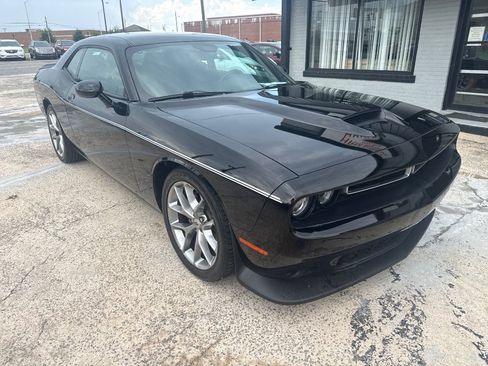 Used 2023 Dodge Challenger GT RWD image 2