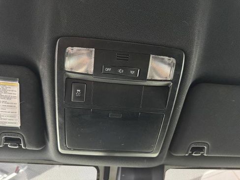 Used 2019 Toyota Tacoma TRD Sport AWD/4WD image 26