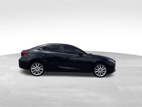 Used 2017 MAZDA MAZDA3 Grand Touring w/ Premium Equipment Package FWD image 6