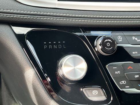 New 2026 Chrysler Pacifica Select image 57