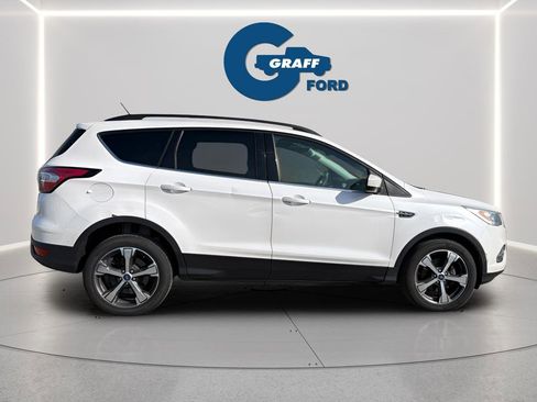 Used 2018 Ford Escape SEL w/ Ford Safe & Smart Package image 12