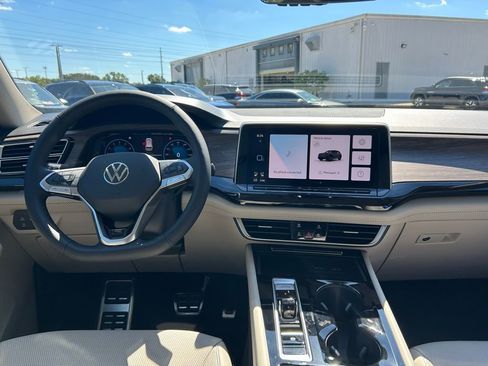 New 2026 Volkswagen Atlas SEL Premium R-Line image 51