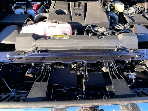 New 2026 Toyota Tundra SR5 AWD/4WD image 16