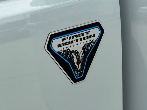 Used 2021 Ford Bronco First Edition image 10