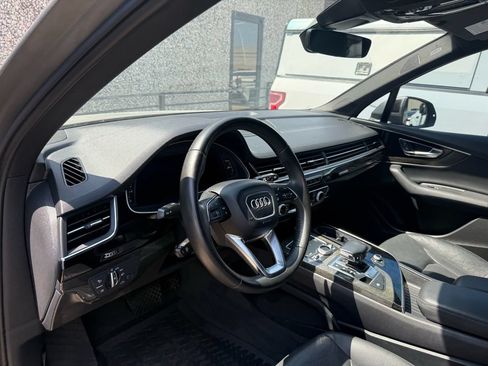 Used 2018 Audi Q7 3.0T Premium Plus w/ Premium Plus Package AWD/4WD image 7