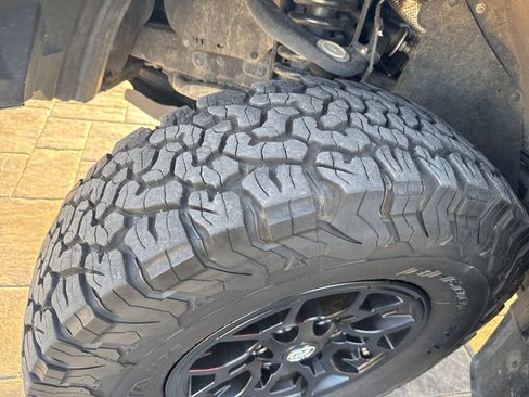 Used 2020 Toyota Tacoma SR5 image 23