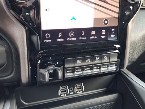 New 2026 RAM 3500 Lone Star AWD/4WD image 18