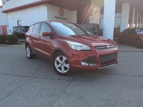 Used 2015 Ford Escape SE FWD image 3