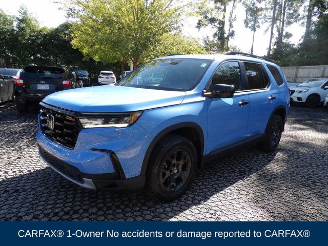 Used 2024 Honda Pilot TrailSport image 5