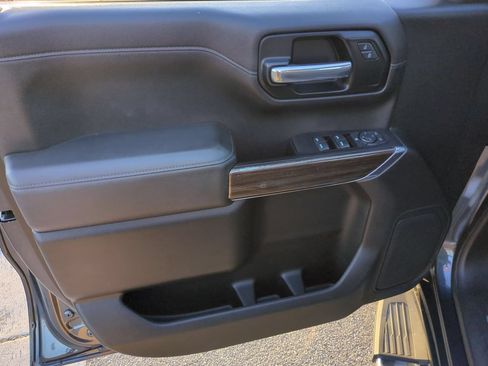 Used 2021 Chevrolet Silverado 1500 RST w/ Bed Protection Package RWD image 21