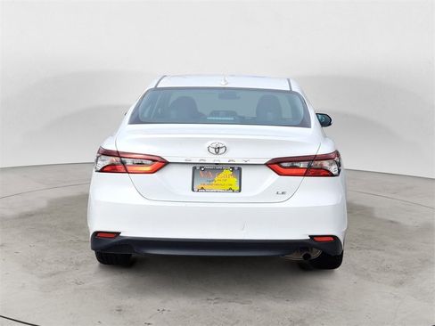 Used 2024 Toyota Camry LE image 4