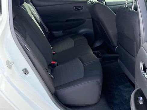 Certified 2025 Nissan Leaf SV Plus FWD image 24