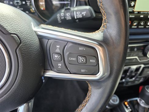 Used 2021 Jeep Wrangler Unlimited Sahara image 20