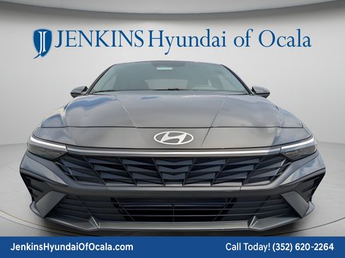 New 2026 Hyundai Elantra SE FWD image 10