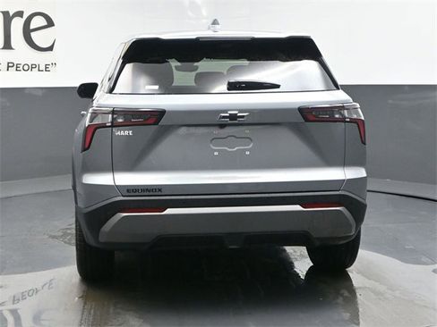 New 2026 Chevrolet Equinox LT w/ Safety and Technology Package image 13