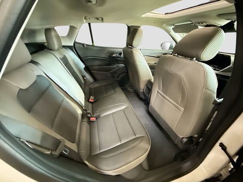 New 2026 Chevrolet Trax ACTIV w/ Sunroof Package image 27