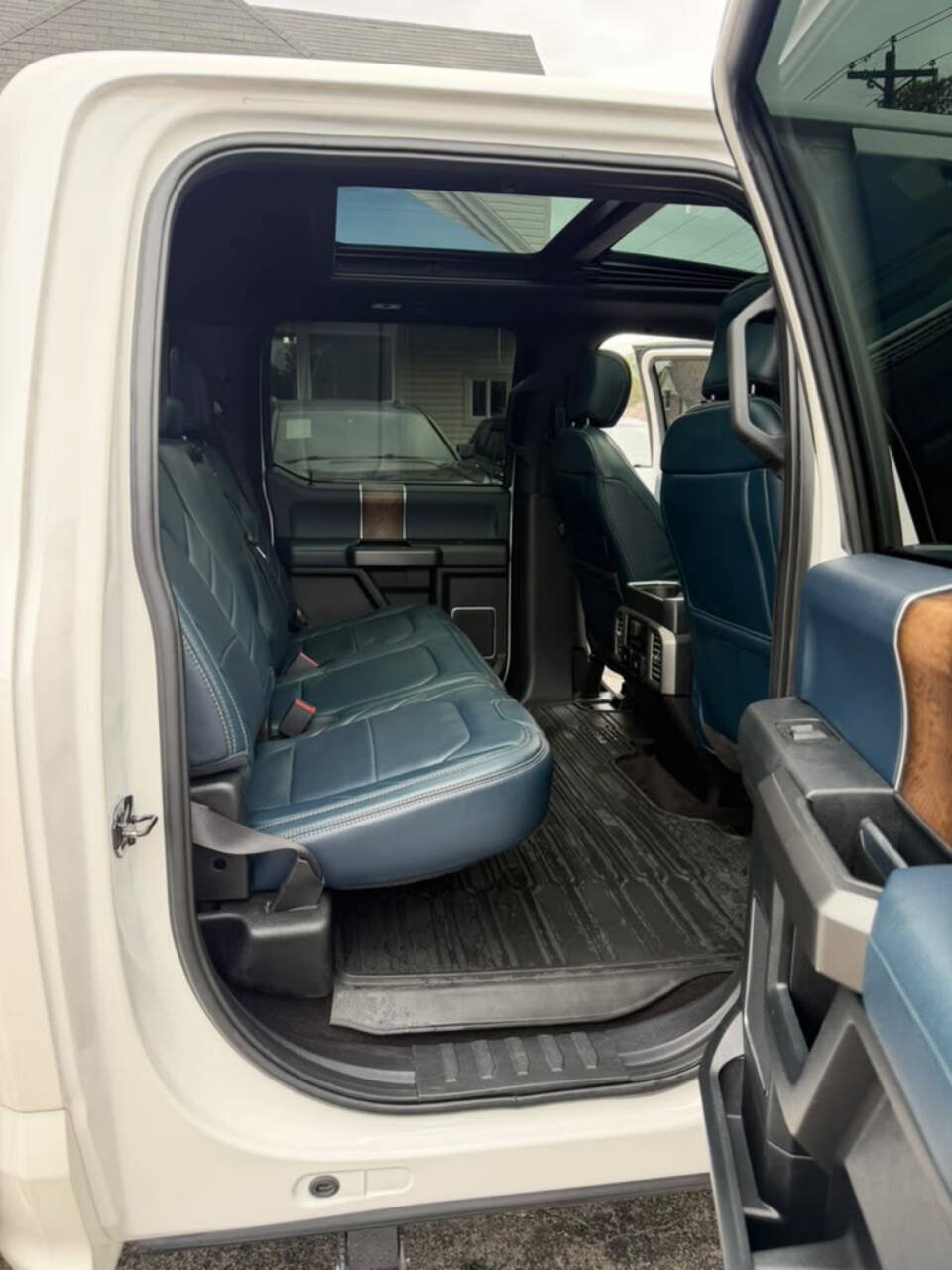Used 2018 Ford F150 Limited AWD/4WD image 16