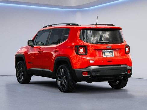 Used 2021 Jeep Renegade Latitude AWD/4WD image 7