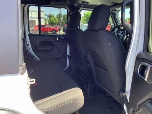 Used 2023 Jeep Wrangler Sport S image 32