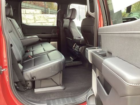 New 2025 Ford F150 Lariat w/ Equipment Group 502A High image 14