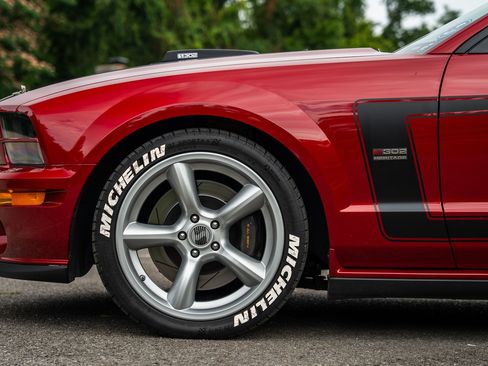 Used 2008 Ford Mustang GT RWD image 29
