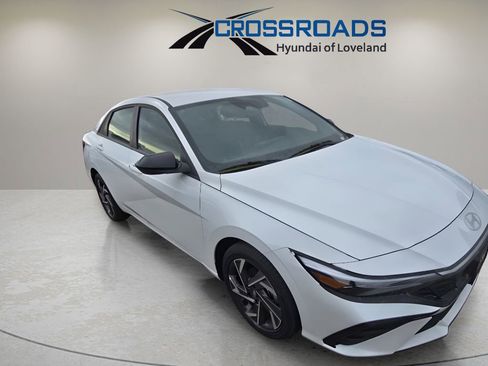 New 2025 Hyundai Elantra SEL image 30