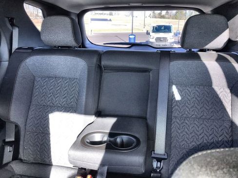 Used 2024 Chevrolet Equinox LT w/ LPO, Floor Liner Package FWD image 21