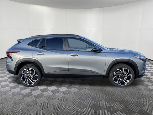 New 2026 Chevrolet Trax RS image 7