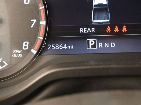 Used 2022 Nissan Titan PRO-4X w/ Pro-4x Utility Package image 18