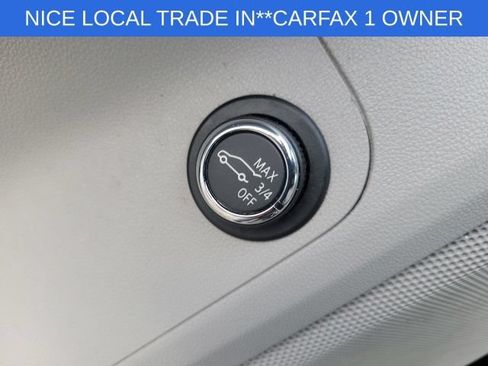 Used 2021 GMC Acadia SLT FWD image 25