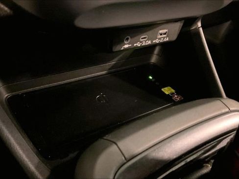 Used 2025 Subaru Crosstrek 2.5i Sport image 33