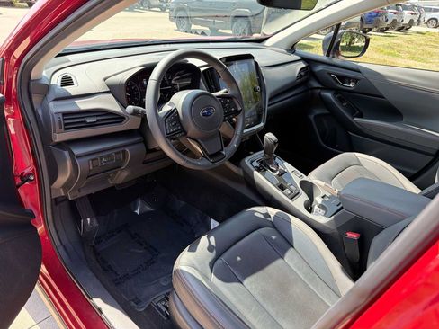 Used 2024 Subaru Crosstrek 2.5i Limited w/ Crosstrek Mirror Package AWD/4WD image 2