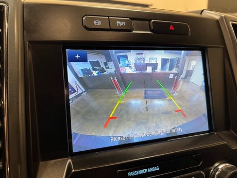 Used 2021 Ford F250 XLT AWD/4WD image 26