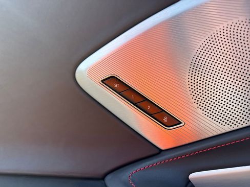 Used 2023 Chevrolet Corvette Stingray w/ Z51 Performance Package image 35