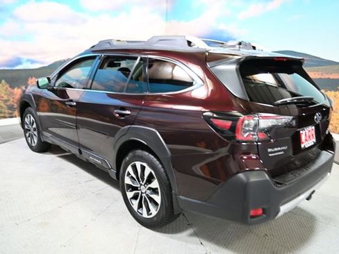 Used 2024 Subaru Outback Touring image 11