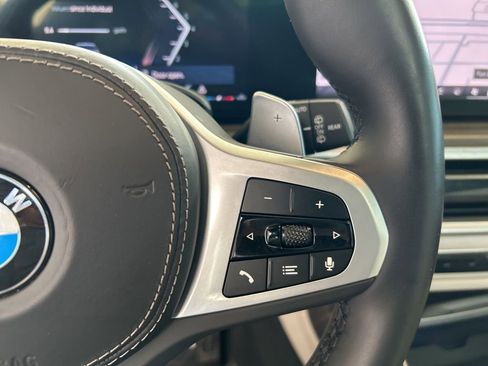 Used 2024 BMW X7 xDrive40i w/ Executive Package image 63