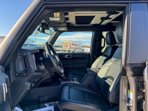 Certified 2025 Ford Bronco Badlands image 22