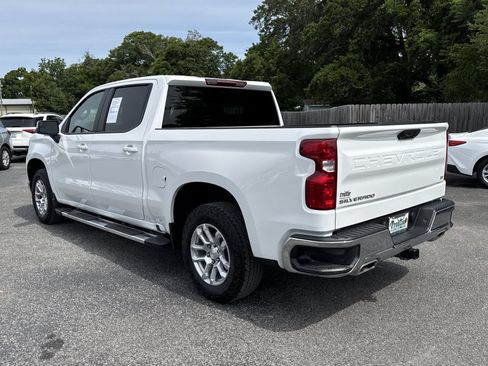 Used 2025 Chevrolet Silverado 1500 LT AWD/4WD image 3