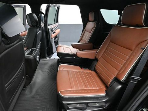 Used 2024 GMC Yukon Denali Ultimate image 47