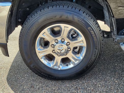 Used 2024 RAM 2500 Big Horn image 8