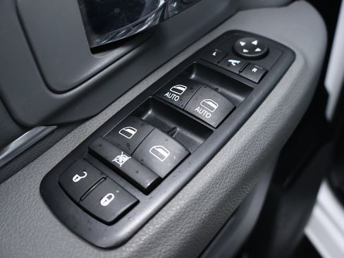 Used 2016 RAM 1500 Big Horn RWD image 7