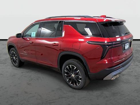 New 2026 Chevrolet Traverse LT w/ Sun and Wheel Package image 2