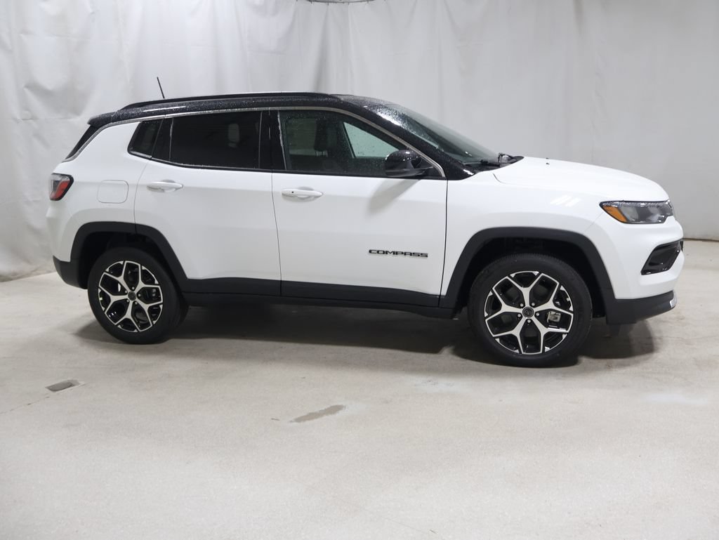 New 2026 Jeep Compass Limited AWD/4WD image 7