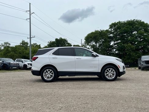 Used 2024 Chevrolet Equinox LT AWD/4WD image 6