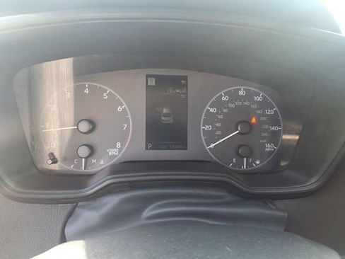 Used 2023 Toyota Corolla LE FWD image 6