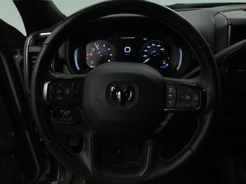 Used 2023 RAM 2500 Limited AWD/4WD image 19