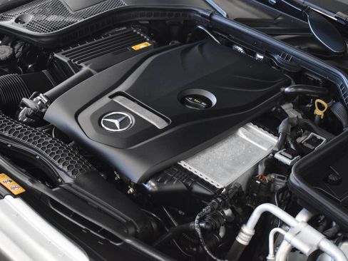 Used 2018 Mercedes-Benz C 300 Cabriolet image 49