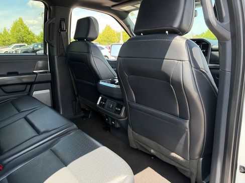 Used 2024 Ford F150 Lariat AWD/4WD image 33