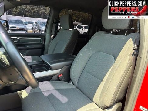 Used 2022 RAM 1500 Big Horn AWD/4WD image 10